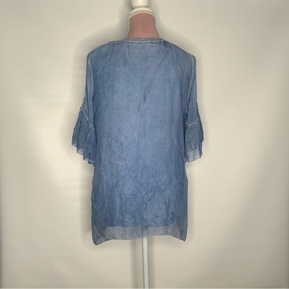 Femme‎ Fatal gorgeous top. - Picture 11 of 14